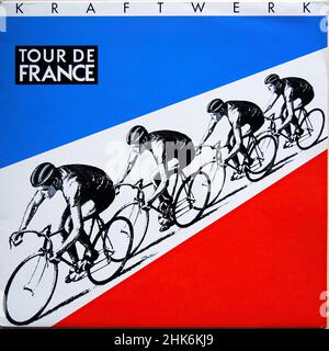 vigtigste chokolade så meget Kraftwerk Tour de France 12 Maxi Single - Vintage Vinyl Record Cover Stock  Photo - Alamy