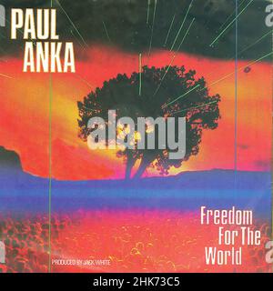 Vintage vinyl record cover - Anka, Paul - Freedom For The World - D - 1987 Stock Photo