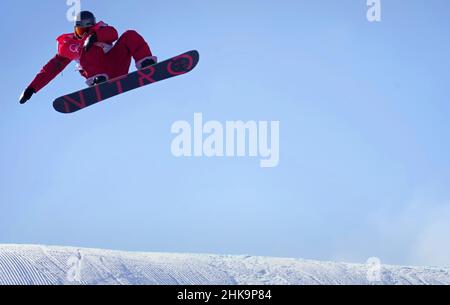Zhangjiakou, China. 03rd Feb, 2022. Canada's Brooks Voigt completes a training run on the Snowboarding Slopestyle course at Genting Snow Park before the start of the 2022 Winter Olympics in Zhangjiakou, China on Thursday, February 3, 2022. Photo by Bob Strong/UPI Credit: UPI/Alamy Live News Stock Photo