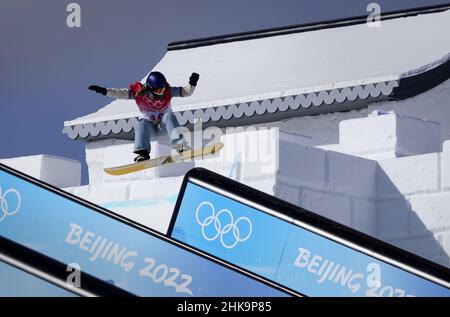 Zhangjiakou, China. 03rd Feb, 2022. Melissa Peperkamp of the Netherlands completes a training run on the Snowboarding Slopestyle course at Genting Snow Park before the start of the 2022 Winter Olympics in Zhangjiakou, China on Thursday, February 3, 2022. Photo by Bob Strong/UPI Credit: UPI/Alamy Live News Stock Photo