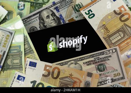 Shopify editorial. Illustrative photo for news about Shopify - a multinational e-commerce company Stock Photo