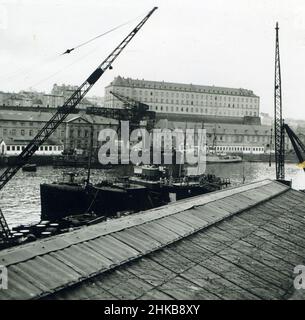 WWII WW2 german soldiers invades France - 9 september 1940, Cherbourg (France) Stock Photo