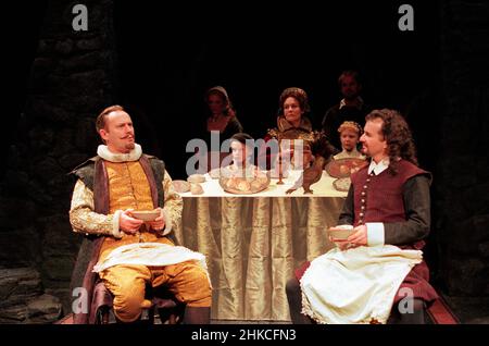 l-r: Patrick Malahide (Edmund), (rear) Diana Hardcastle (Elizabeth), Anton Lesser (William) in MUTABILITIE by Frank McGuinness at the Cottesloe Theatre, National Theatre (NT), London SE1  20/11/1997  design: Monica Frawley  lighting: Andrew Bridge  movement: Jane Gibson  director: Trevor Nunn Stock Photo