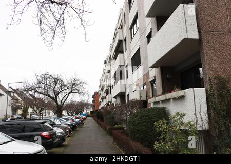 triste Wohnhäuser in Waschbeton-Architektur, Nordrhein-Westfalen, Deutschland, Köln Stock Photo