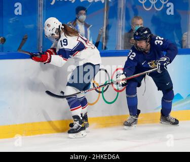 Jincy Dunne (19) of the United States' women's hockey team poses for a