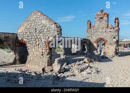 Dhanushkodi, India - January 2022: The 'ghost town' of Dhanushkodi. The ruins of the roman Church. Stock Photo