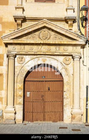 Spain, Navarre, Villava (Atarrabia), municipality on the Camino Francés, Spanish route of the pilgrimage to Santiago de Compostela, listed as a UNESCO World Heritage Site, Casa Mocha built in ashlar around 1558 Stock Photo