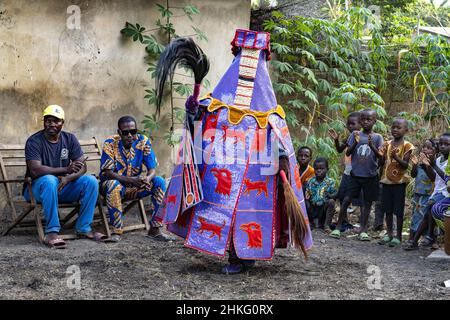 Benin, Dassa, ceremonie et danse vaudou des revenants Egoun Gun Stock Photo