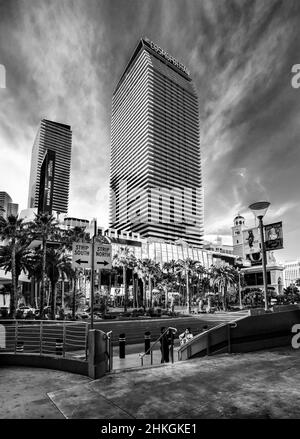 Las Vegas pool view from the cosmopolitan hotel Stock Photo - Alamy