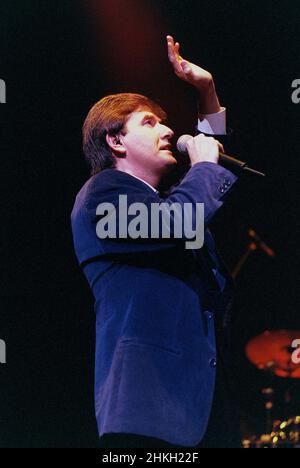 Daniel O'Donnell in concert at The Royal Albert Hall in London, UK. 29th October 1999. Stock Photo