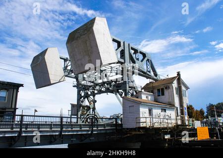 Mystic Conneticut USA Aug 8 2011 Counterweights of the Mystic River Bascule Bridge while it is closed so traffic can pass as seen from the side Stock Photo