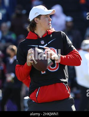 Los Angeles Chargers quarterback Justin Herbert throws pass in slow motion  at Pro Bowl practice