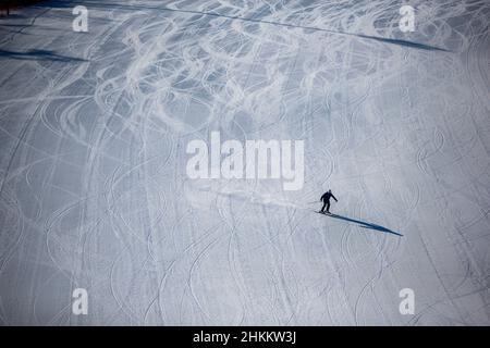 Pyeongchang, South Korea. 5th Feb, 2018. A skeleton athlete in action ...