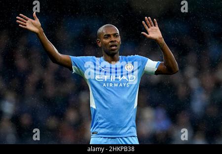 Manchester City's Fernandinho during the Emirates FA Cup fourth round match at Etihad Stadium, Manchester. Picture date: Saturday February 5, 2022. Stock Photo