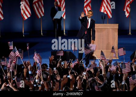 Chicago, Illinois, USA, 20081105:   Presidential Candidate Barack Obama holds his acceptance speech on Hutchinson Field in Grant Park in Chicago, after being elected the next President of the United States  Photo: Orjan F. Ellingvag/ Dagbladet/ Corbis Stock Photo