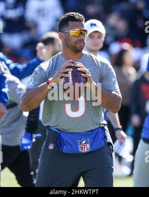 Las Vegas, Nevada, USA. 5th Feb, 2022. Seattle Seahawks quarterback Russell Wilson (3) during the NFC Pro Bowl Practice at Las Vegas Ballpark in Las Vegas, Nevada. Darren Lee/CSM/Alamy Live News Stock Photo