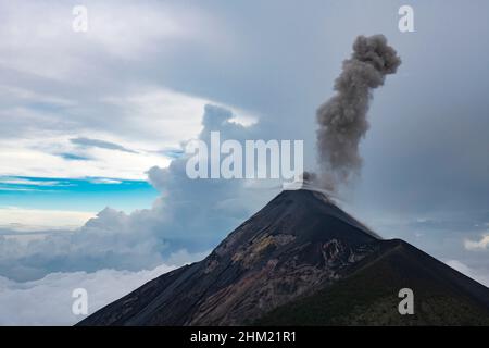 Volcán de Fuego or Chi Qaq' during eruption Stock Photo