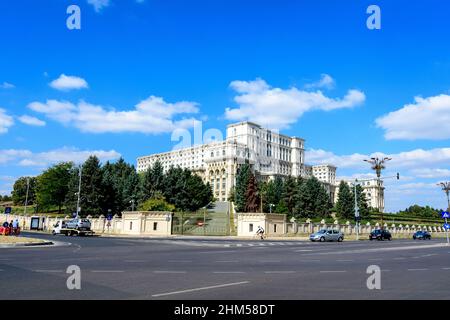 Bucharest, Romania, 2 October 2021: The Palace of the Parliament also known as People's House (Casa Poporului) in Constitutiei Square (Piata Constitut Stock Photo