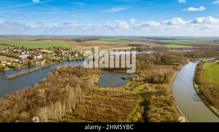 Canal du Nord. River Somme wetland Stock Photo
