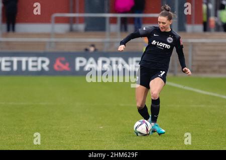 Frankfurt Am Main, Germany. 06th Feb, 2022. Frankfurt am Main, Germany, Febr Lara Prasnikar (7 Frankfurt) passes the ball during the FLYERALARM Frauen-Bundesliga game between Eintracht Frankfurt and SC Freiburg at Stadion am Brentanobad in Frankfurt am Main, Germany Dan O' Connor/SPP Credit: SPP Sport Press Photo. /Alamy Live News Stock Photo