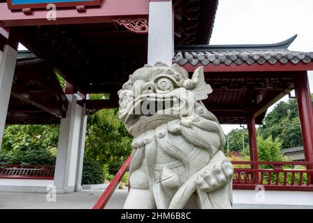 acoma, WA USA - circa August 2021: View of the Tacoma Chinese Reconciliation Park in the old town area on a cloudy, overcast day. Stock Photo