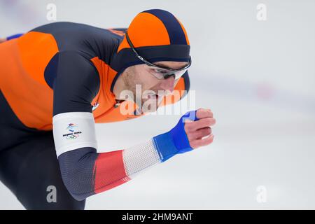 Beijing, China. 08th Feb, 2022. BEIJING, CHINA - FEBRUARY 8: Thomas Krol of the Netherlands competing in the Men's 1500m during the Beijing 2022 Olympic Games at the National Speedskating Oval on February 8, 2022 in Beijing, China (Photo by Douwe Bijlsma/Orange Pictures) NOCNSF Credit: Orange Pics BV/Alamy Live News Stock Photo