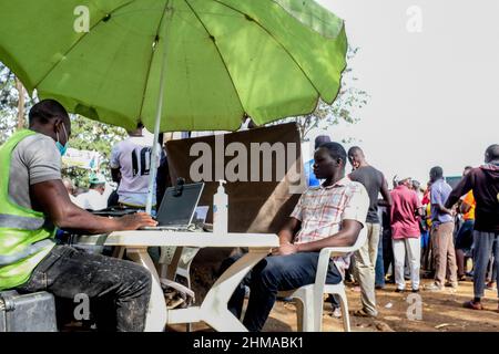 Nairobi, Kenya. 06th Feb, 2022. A man seen being registered by an IEBC agent, during the last day of mass voters registration in Kibera Slums. Due to lack of ID cards to mostly the young youths and new voters who were not able to register, the Independent Electoral and Boundaries Commission of Kenya (IEBC) on its second National enhanced Continuous Voter Registration (ECVR) has registered a total of 1, 031,645 voters during the enhanced continuous listing exercise that ended on 16th Feb 2022. (Photo by Donwilson Odhiambo/SOPA Images/Sipa USA) Credit: Sipa USA/Alamy Live News Stock Photo