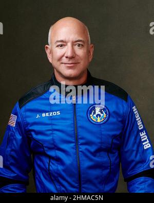 Amazon founder JEFF BEZOS will be accompanied on the Blue Origin journey by his brother, M. Bezos, as well as the oldest and youngest people ever to go to space, W. Funk, 82 years old, and O. Daemon, 18. 19th July, 2021. Credit: Blue Origin/ZUMA Wire/ZUMAPRESS.com/Alamy Live News