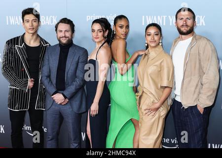 https://l450v.alamy.com/450v/2hmc94x/los-angeles-united-states-08th-feb-2022-los-angeles-california-usa-february-08-actors-manny-jacinto-charlie-day-jenny-slate-clark-backo-gina-rodriguez-and-scott-eastwood-arrive-at-the-los-angeles-premiere-of-amazon-primes-i-want-you-back-held-at-row-dtla-on-february-8-2022-in-los-angeles-california-united-states-photo-by-xavier-collinimage-press-agency-credit-image-press-agencyalamy-live-news-2hmc94x.jpg