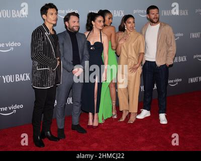 https://l450v.alamy.com/450v/2hmcj22/february-8-2022-los-angeles-california-usa-l-r-manny-jacinto-charlie-day-jenny-slate-clark-backo-gina-rodriguez-and-scott-eastwood-attend-amazon-prime-videos-los-angeles-premiere-i-want-you-back-credit-image-billy-bennightzuma-press-wire-2hmcj22.jpg