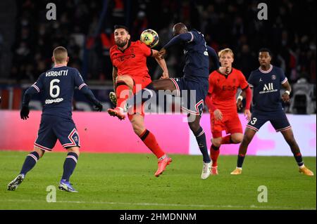 PSG - OGC Nice   Danilo Pereira during the match of the 16th day of Ligue 1, between Paris Saint-Germain and OGC Nice, at the Parc des Princes, on Dec Stock Photo