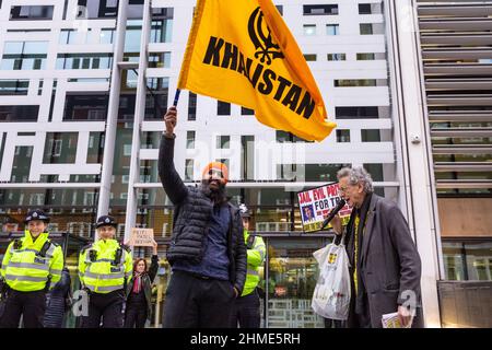 London, UK. 09th Feb, 2022. Protesters, including Piers Corbyn, move from Parliament to the Home Office to call for Priti Patel to resign. Credit: Imageplotter/Alamy Live News Stock Photo