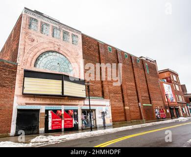 Cambridge, Massachusetts, USA - February 8, 2022: Exterior of  Harvard Square Threatre building on Church Street. Stock Photo