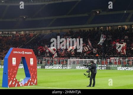 Supporters of AC Milan during the Coppa Italia 2021/22 football match between AC Milan and SS Lazio at Giuseppe Meazza Stadium, Milan, Italy on February 09, 2022 Stock Photo