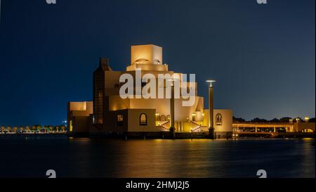 Doha,qatar- December 14,2021 : Qatar museum during night, hot with long exposure at night. Stock Photo