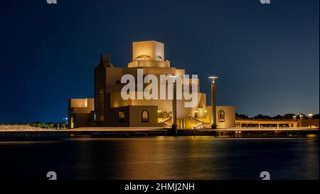 Doha,qatar- December 14,2021 : Qatar museum during night, hot with long exposure at night. Stock Photo