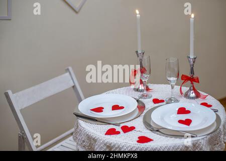 Romantic Candlelight Table Setting  Valentine table decorations, Valentine  centerpieces, Diy valentines decorations