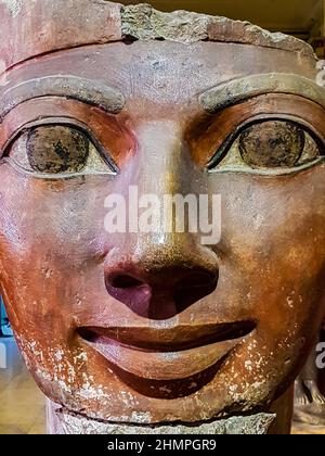 Cairo, Egypt - December 17, 2021: Statue of Hatshepsut at Egyptian Museum in Cairo, Egypt. It is founded at 1902 and have more than 120.000 ancient Eg Stock Photo