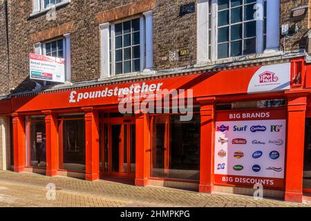 Empty ex Poundstretcher premises for sale or to let, in King's Lynn High Street. Stock Photo