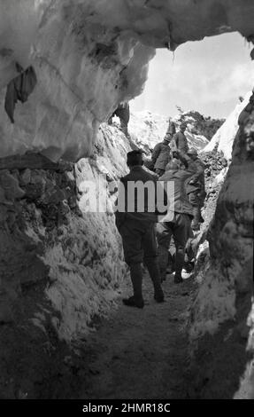 Prima Guerra Mondiale - Fronte Italiano - Monte Fiara - Vicenza - 1° Reggimento Artiglieria Alpini Regio Esercito Italiano Stock Photo