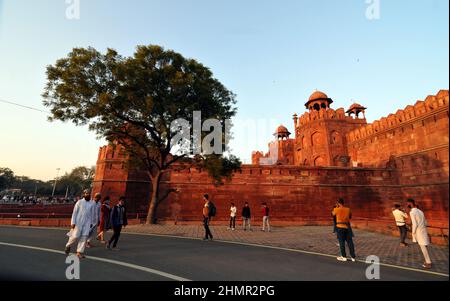 New Delhi, India. 11th Feb, 2022. People visit the area near Red Fort or Lal Qila, a historic fort in Old Delhi, Delhi in India on Feb. 11, 2022. (Photo by Ravi Batra/Sipa USA) Credit: Sipa USA/Alamy Live News Stock Photo