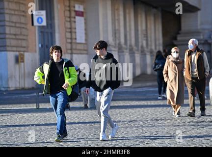 Rome, Italy. 11th Feb, 2022. People walk at Piazza del Popolo in Rome, Italy, on Feb. 11, 2022. Credit: Jin Mamengni/Xinhua/Alamy Live News Stock Photo