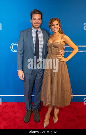 New York, USA. 10th Feb, 2022. NEW YORK, NEW YORK - FEBRUARY 10: Bart Johnson and Robyn Lively attend the opening night of 'The Music Man' on Broadway at Winter Garden Theatre on February 10, 2022 in New York City. Credit: Ron Adar/Alamy Live News Stock Photo