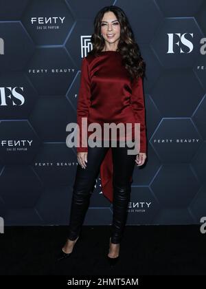 Hollywood, USA. 11th Feb, 2022. HOLLYWOOD, LOS ANGELES, CALIFORNIA, USA - FEBRUARY 11: English entertainment reporter and actress Terri Seymour arrives at the Fenty Beauty And Fenty Skin Celebration Hosted By Rihanna held at Goya Studios on February 11, 2022 in Hollywood, Los Angeles, California, USA. (Photo by Xavier Collin/Image Press Agency) Credit: Image Press Agency/Alamy Live News Stock Photo