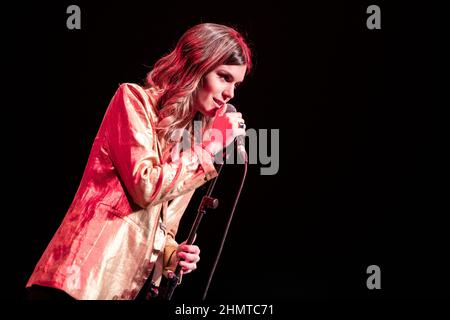 Barcelona, Spain. 2022.02.10. Elvira Sastre artist poetry perform on stage  at Sala BARTS inside de Guitar BCN on february 10, 2022 in Barcelona, Spain. Stock Photo