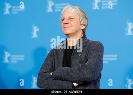 Berlin, Germany. 12th Feb, 2022. Andreas Dresen, director, taken at the photocall for the competition film 'Rabiye Kurnaz gegen George W. Bush' (Rabiye Kurnaz vs. George W. Bush). The 72nd International Film Festival will take place in Berlin from Feb. 10-20, 2022. Credit: Gerald Matzka/dpa/Alamy Live News Stock Photo