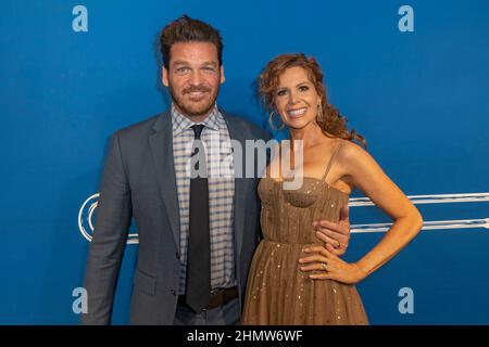 Bart Johnson and Robyn Lively attend the opening night of 'The Music Man' on Broadway at Winter Garden Theatre in New York City. Stock Photo