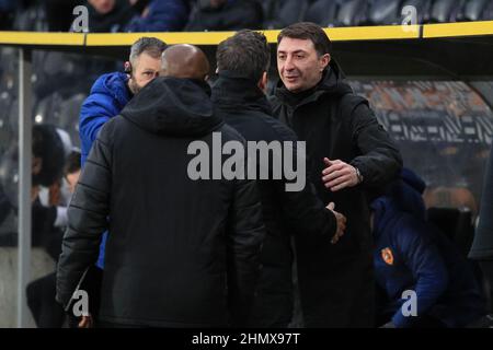 Shota Arveladze manager of Hull City meets with Marco Silva manager of Fulham right before kick off Stock Photo