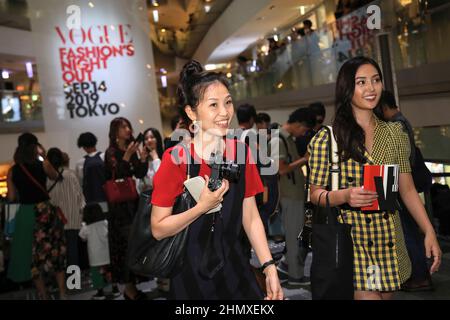 Tokyo, Japan. 14th Sep, 2019. Guests having fun, during Vogue Fashion Night Out 2019, celebrating the 20th anniversary of Vogue Japan at Omotesando Hills shopping centre. (Photo by Takimoto Marina/SOPA Images/Sipa USA) Credit: Sipa USA/Alamy Live News Stock Photo