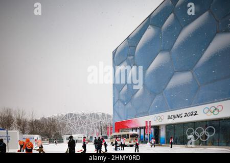 Beijing, China. 13th Feb, 2022. Photo taken on Feb. 13, 2022 shows the snow scenery at the National Aquatics Centre in Beijing, capital of China. Credit: Liu Xu/Xinhua/Alamy Live News Stock Photo